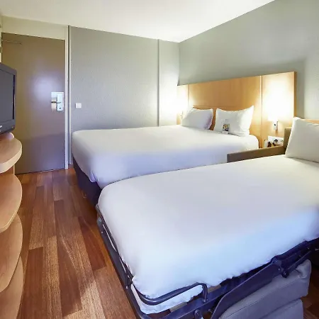 Ibis Strasbourg Nord 3*